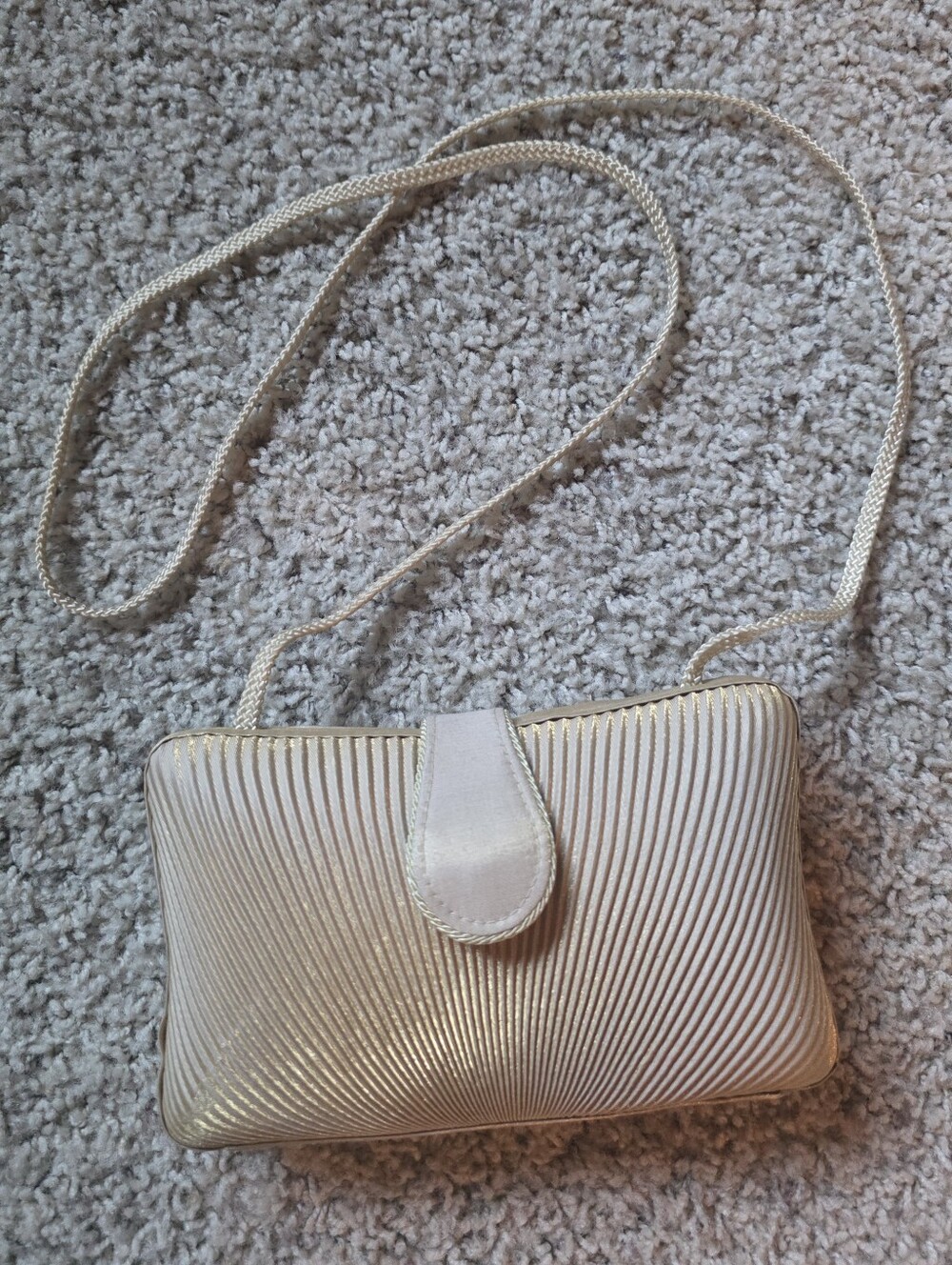 Vintage Carlo Fellini clutch.